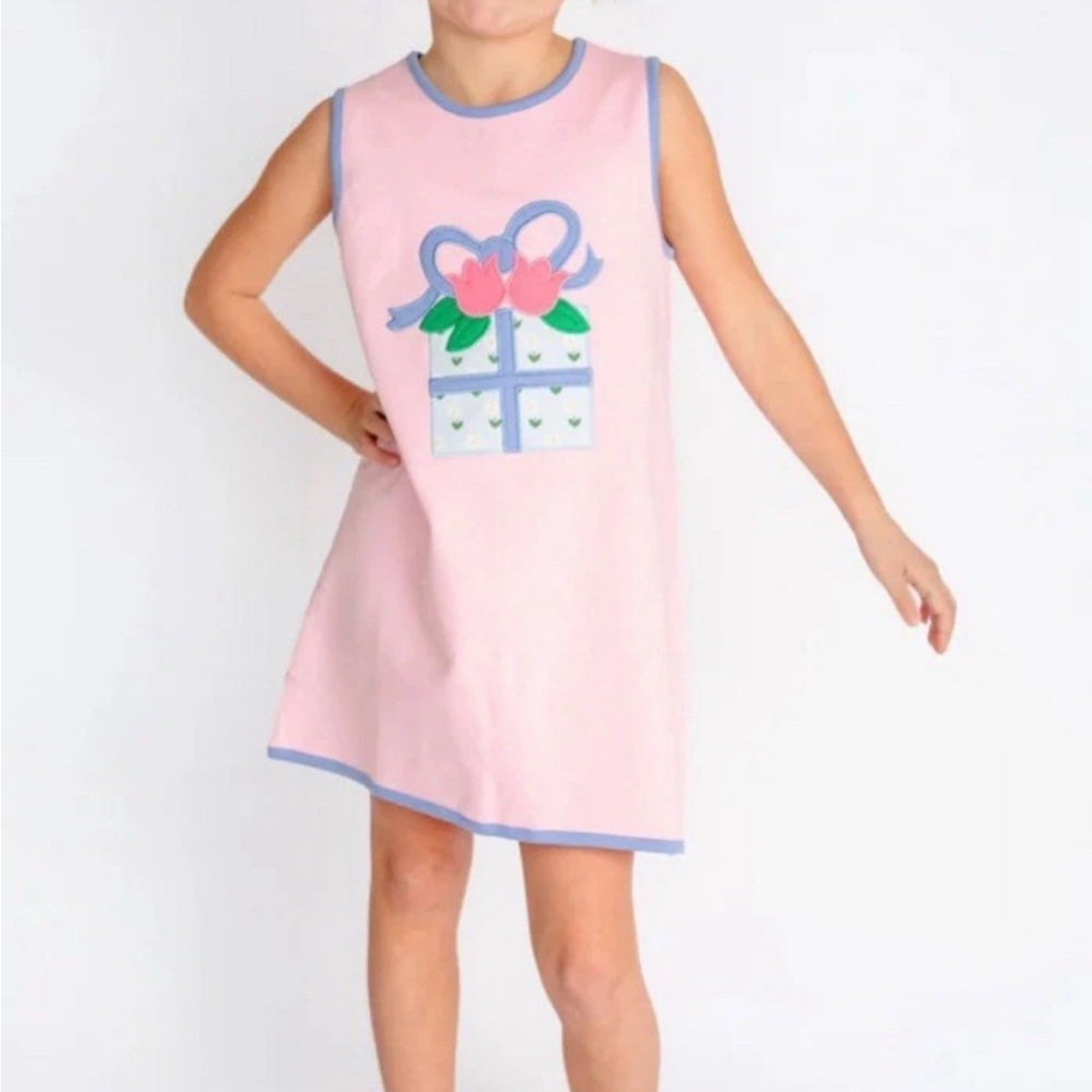 RARE NEW THE BEAUFORT BONNET COMPANY girls annie apron dress in pink